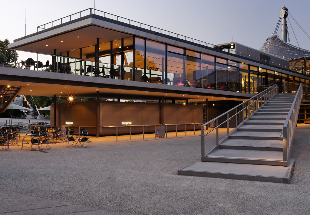 Restaurant Coubertin, München, Architekten: Auer Weber, Lichtplanung: Pfarré Lighting Design